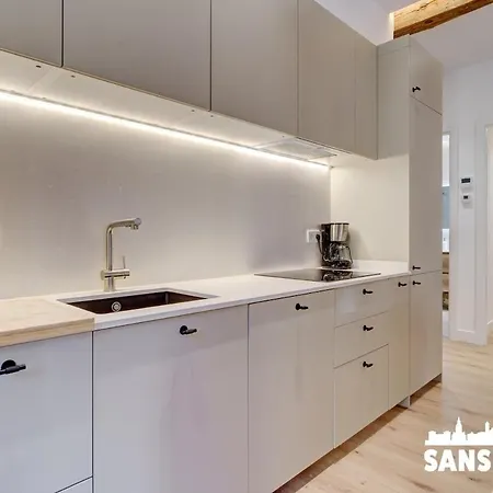 Bost By Sanse Holidays *